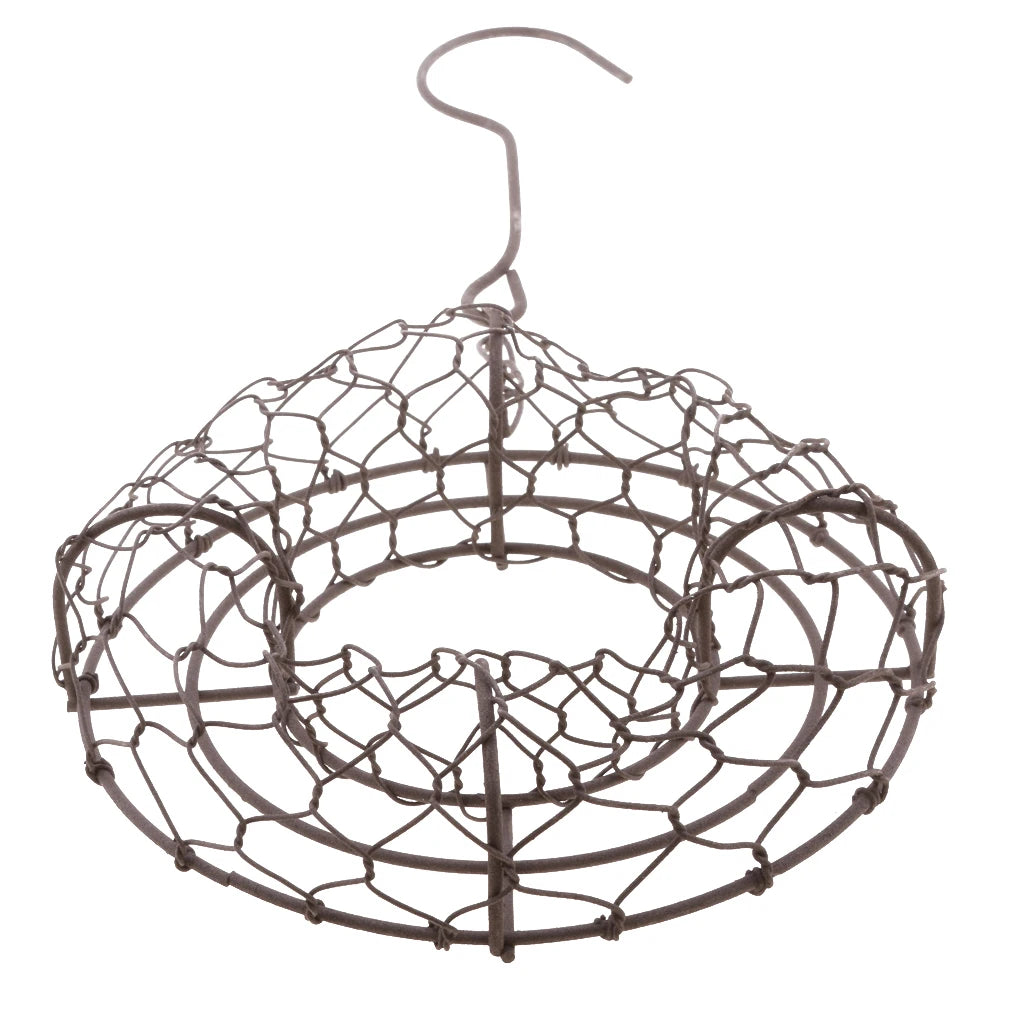 Roundy Wire Wreath